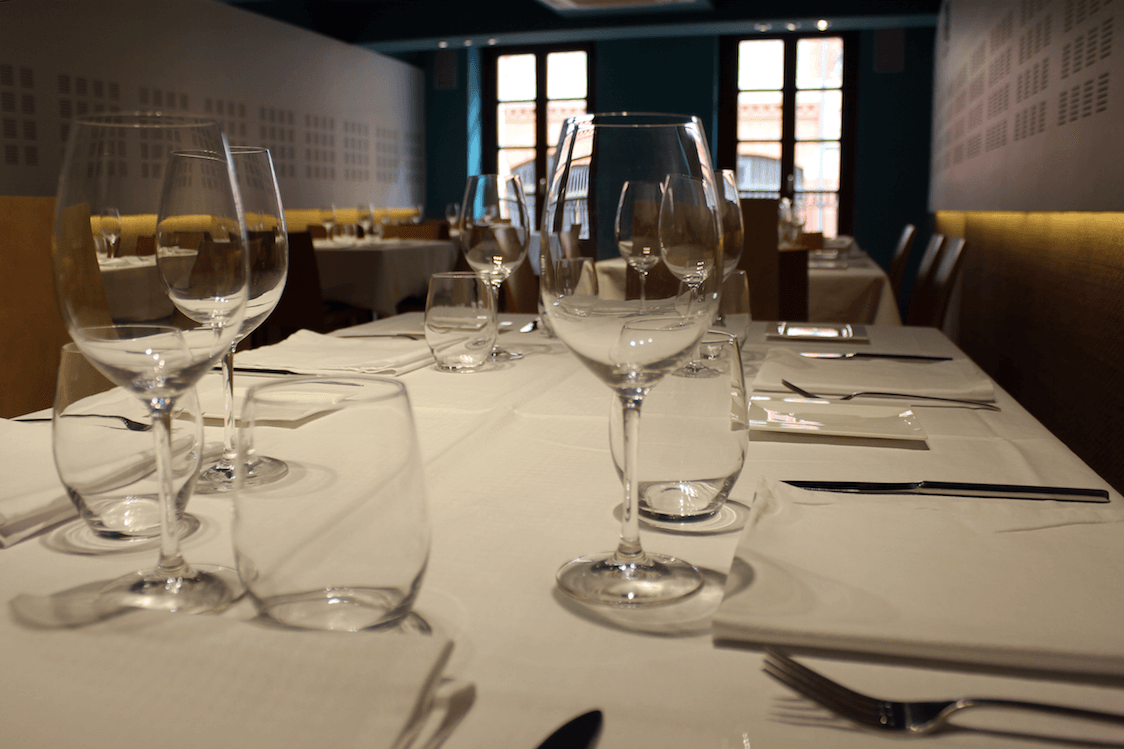 restaurante-pamplona-local